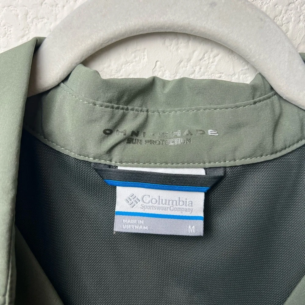 Columbia women’s Omni-shade green button down long sleeved shirt size medium - Picture 3 of 7